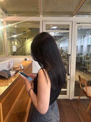 ロング カラー くいた あやなのヘアスタイル