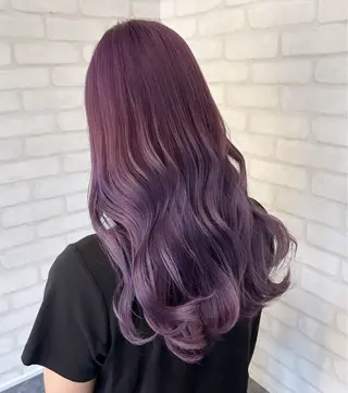 ロング ブリーチ/艶カラー RYUTOのヘアスタイル