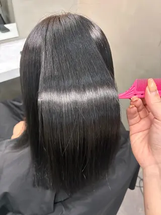 ミディアム 加田 萌美のヘアスタイル