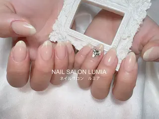 ネイル ネイルサロン ルミア Lumia 店長施術のネイルデザイン
