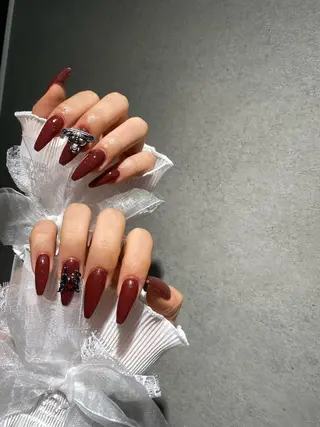 ネイル I-nailロング /ワンホン/キラキラのネイルデザイン