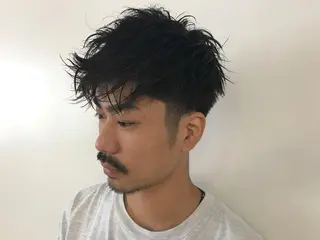 ショート メンズ 濱田 大輔の眉毛・アイブロウイメージ