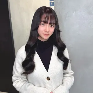 カラー LENA🎀 ハイトーン/エクステのヘアスタイル