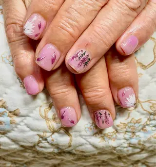 ネイル ネイルサロン 春のネイルデザイン