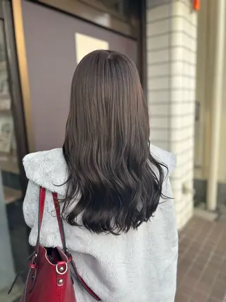 セミロング Kamiya Minamiのヘアスタイル