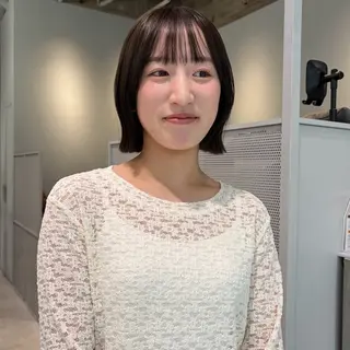 ショート ボブ／透明感カラー いまかわ　ゆなのヘアスタイル