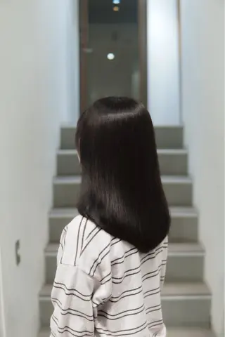 セミロング カラー Misaki 🍒のヘアスタイル
