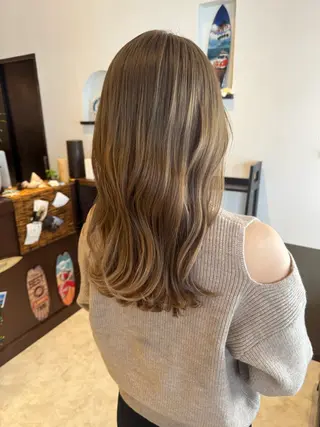 セミロング カラー 坂井田 浩樹のヘアスタイル