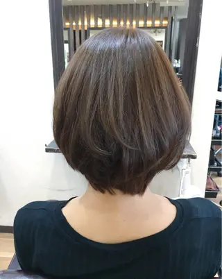 ショート カラー パーマ 髪質改善🩵艶髪 ストレート🩵山口のヘアスタイル