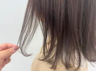 ミディアム カラー 透明感♡︎♡︎ 佐々木早苗のヘアスタイル