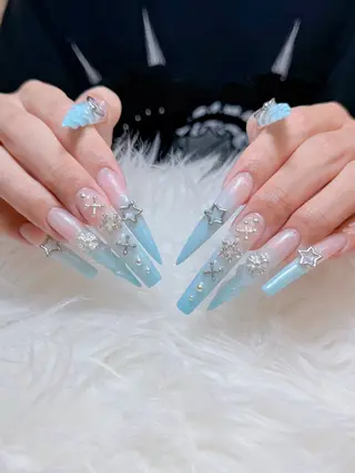 ネイル Anh Nail 歌舞伎町のネイルデザイン