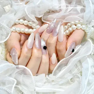 ネイル WISTERIA ainaのネイルデザイン