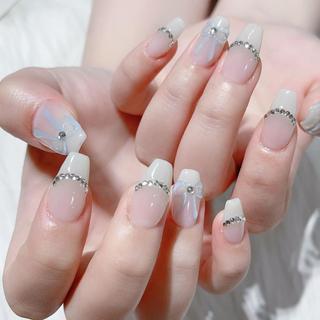 ネイル Queens テイのネイルデザイン