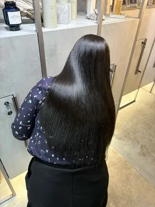 ロング 髪質改善ストレート/ 透明感カラー🥣🤍のヘアスタイル