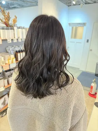 ロング 宮原 愛果のヘアスタイル