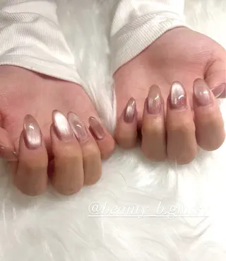 ネイル ビューティーサロン B.glossyのネイルデザイン