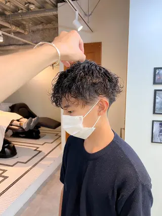 カラー パーマ メンズ スパイキーショート/ メンズヘア/hugeのヘアスタイル