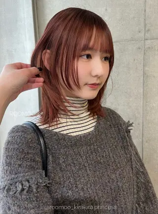 ミディアム カラー 韓国ボブ/ハッシュ カットKIRAのヘアスタイル