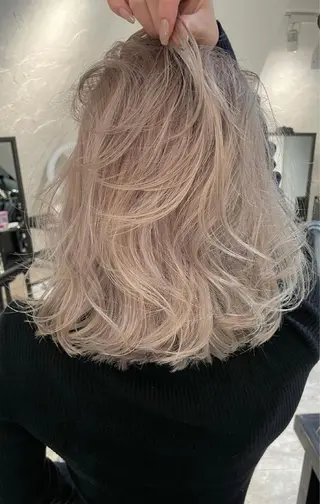 ミディアム カラー デザインカット/新宿 🕊️mao 🌿のヘアスタイル