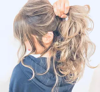 カラー LUMIA/オーナー 西田わかばのヘアスタイル