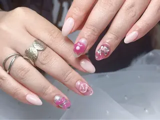 ネイル lucky nail 歌舞伎町のネイルデザイン