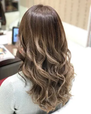 ロング ヘアアレンジ 渡辺　亮/髪質改善 レイヤーカットのヘアスタイル