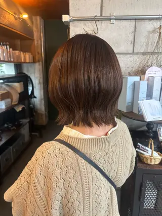 ミディアム カラー 蛭川 愛奈のヘアスタイル