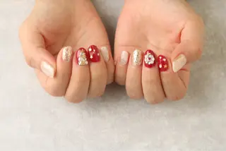 ネイル manitoi Nishimotoのネイルデザイン