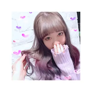 ロング カラー YUI𓍯ｴｸｽﾃ /ﾆｭｱﾝｽｶﾗｰのヘアスタイル