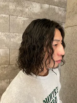 メンズ 三田 真穂のヘアスタイル