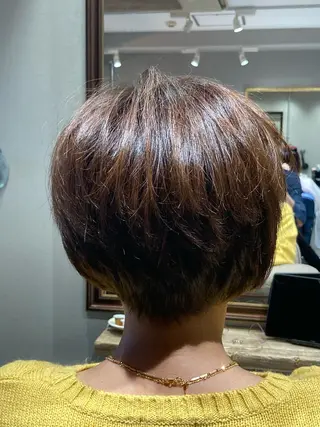 ショート カラー 浅野 順一のヘアスタイル