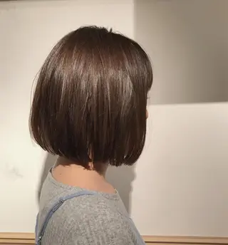 ショート ボブ♡柔らかいカラー 實松栞理のヘアスタイル