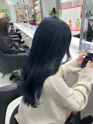 ロング カラー ヘアアレンジ 🫧モテる💗ダメー ジレスハイトーン🫧のヘアスタイル