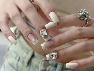 ネイル Luna ✨のネイルデザイン