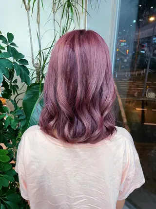 ミディアム カラー Kosuke梅田カラ ーモデル募集中🫧のヘアスタイル