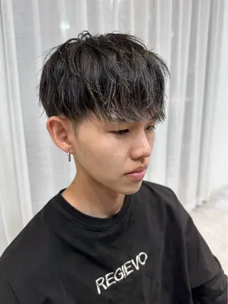 ショート メンズ メンズパーマ特化/ シャドウ/波巻/陸翔のヘアスタイル