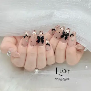 ネイル Lucky Nail Salonのネイルデザイン