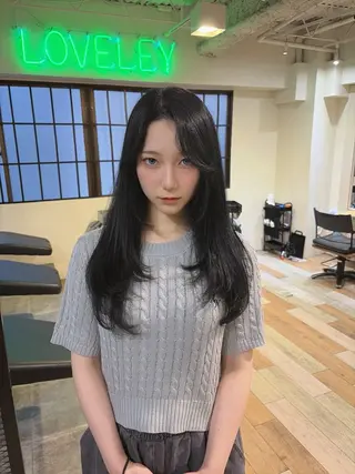ロング 💜🦋 COCONA🦋💜のヘアスタイル