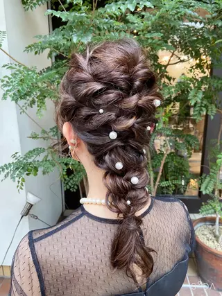 セミロング 早稲田 千尋のヘアスタイル