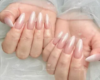 ネイル 🦋 Queenieのネイルデザイン