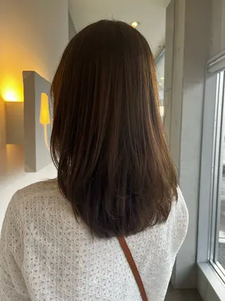 ミディアム おせ ちさとのヘアスタイル