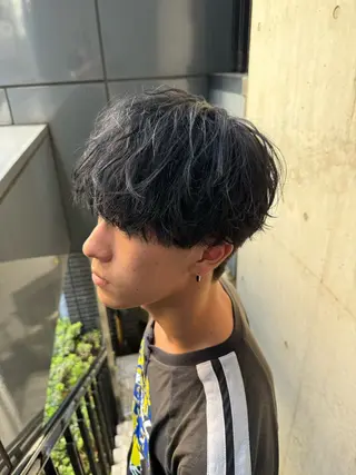 カラー メンズ 河野 悠のヘアスタイル