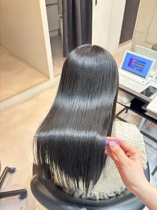 ロング カラー 赤み消し透明感🤍 髪質改善🌙/伽音のヘアスタイル