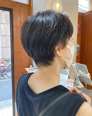 ショート 金子 歩実のヘアスタイル