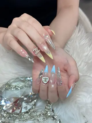 ネイル Eli Muse 新宿ネイルのネイルデザイン