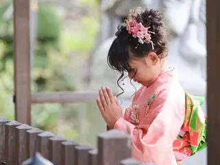 ヘアアレンジ あやか 白髪ぼかしハイライトのヘアスタイル