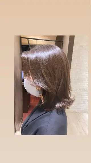 ミディアム ヘアアレンジ 曲がる縮毛矯正 LIBER 岩名のヘアスタイル