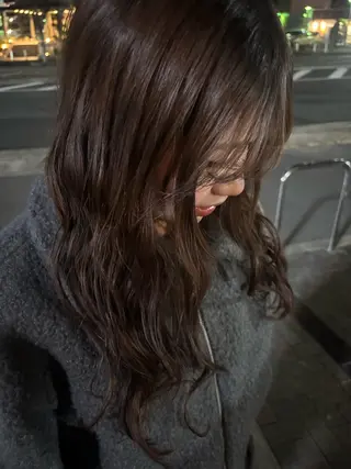 セミロング 平松 和泉のヘアスタイル