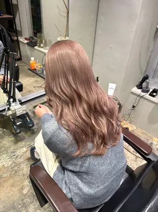 ロング カラー ハイトーン･髪質改善 MIOKAのヘアスタイル
