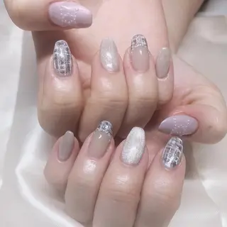 ネイル 【岐阜💅🏻】 オトナ可愛い🤍🪄のネイルデザイン